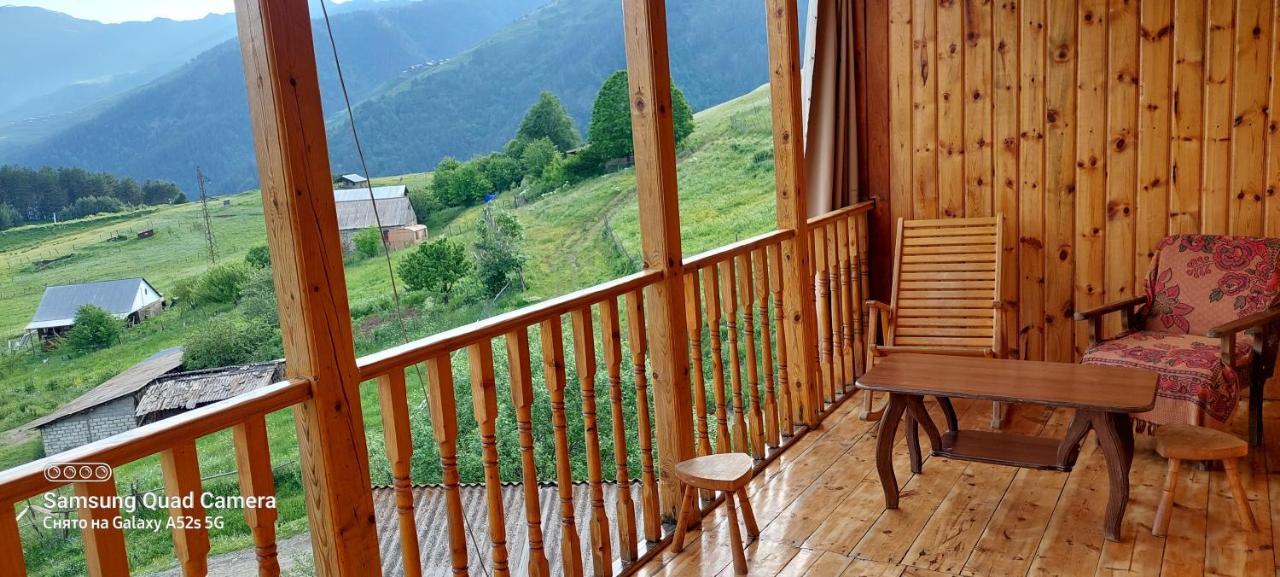 Guest House Tsasne Omalo Luaran gambar