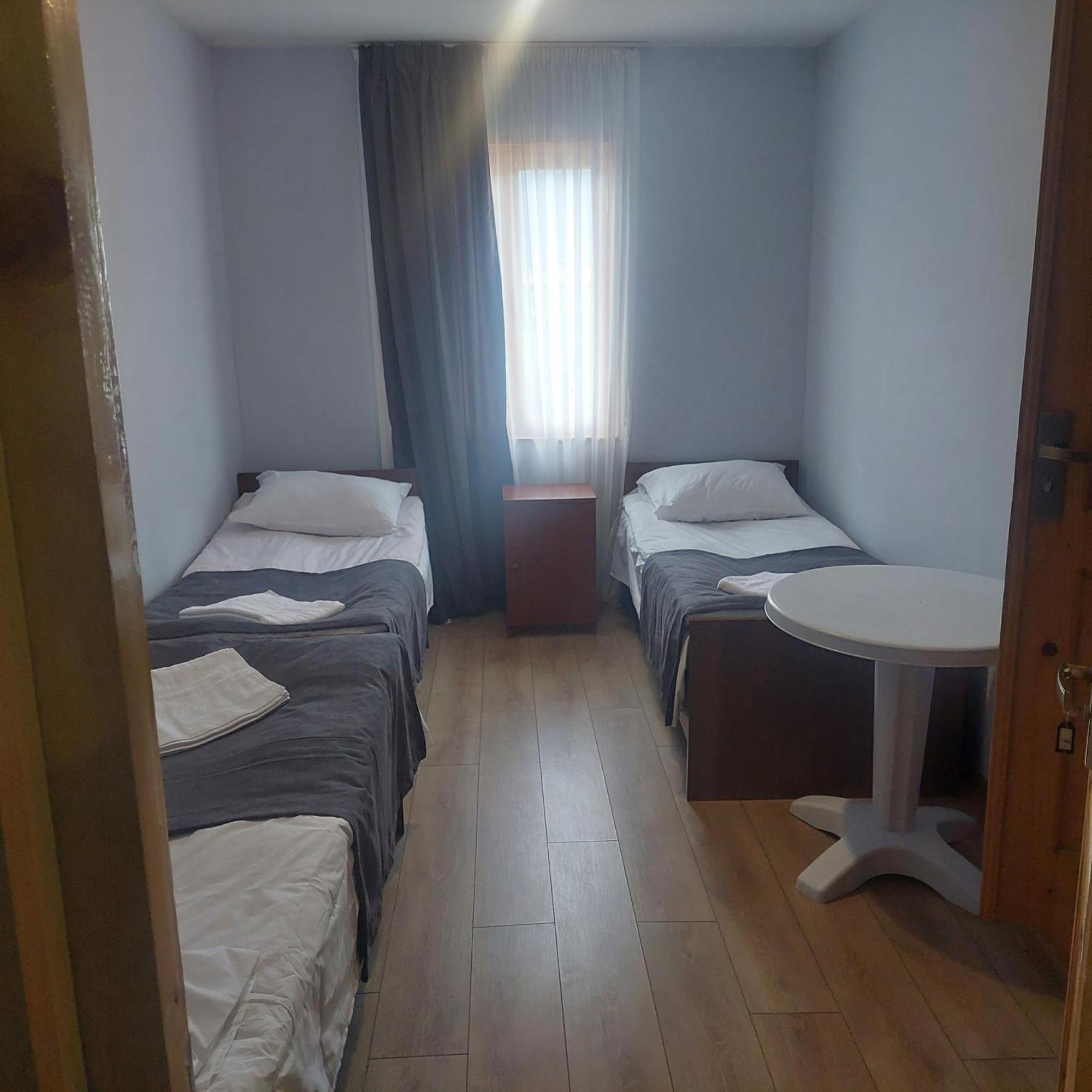 Guest House Tsasne Omalo Luaran gambar