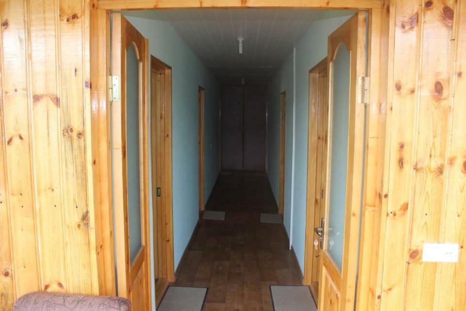 Guest House Tsasne Omalo Luaran gambar