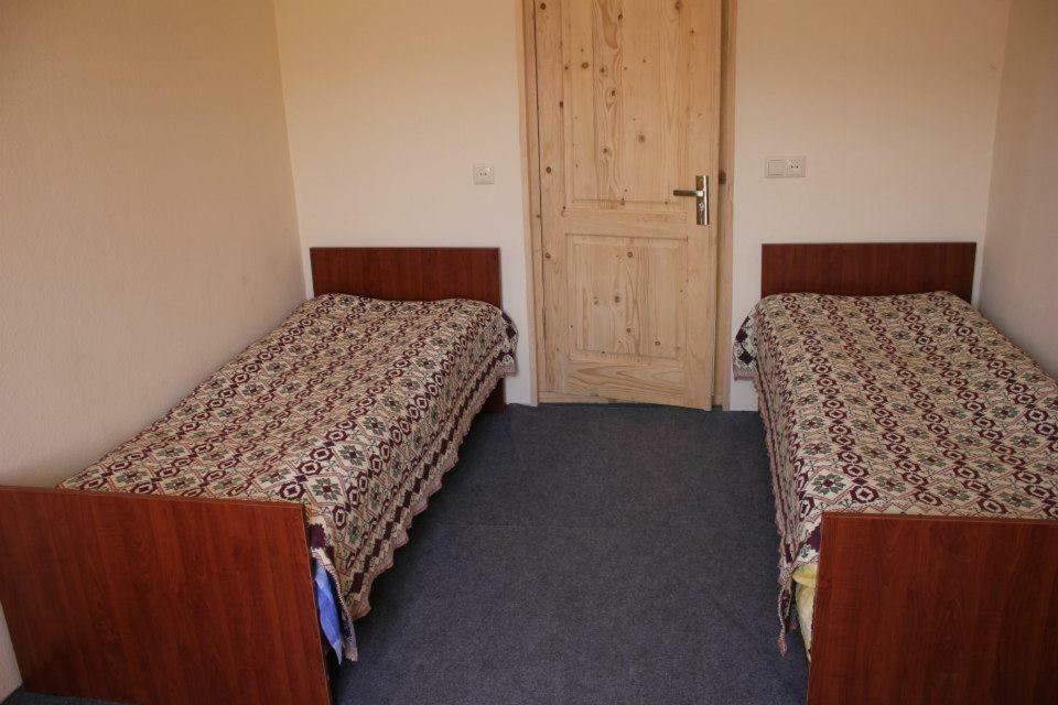 Guest House Tsasne Omalo Luaran gambar